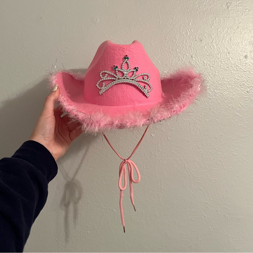 pink cowgirl hat with crown